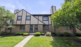 5376 Tartan Ln 32, Columbus, OH 43235