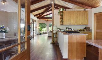 180 Mokupapa Rd, Haiku, HI 96708