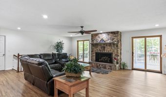 100 SOLAR Ln, Baker, WV 26801