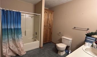 602 Curry Ave, Ava, MO 65608