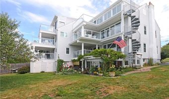 249 Tuckerman Ave 2, Middletown, RI 02842