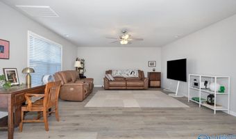 14665 Bowman St, Athens, AL 35613