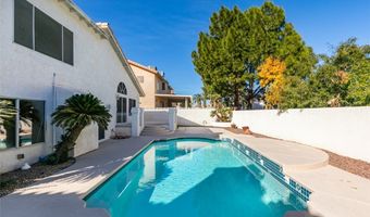 902 Squaw Peak Dr, Henderson, NV 89014