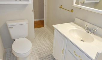3828 Arizona Dr, Allison Park, PA 15101
