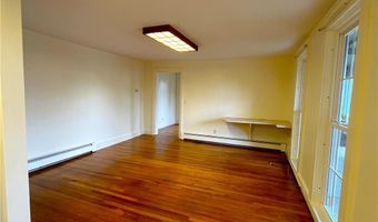 44 Phillips St 1L, North Kingstown, RI 02852