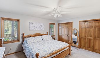 1309 Sanders Dr, Auburn, IN 46706