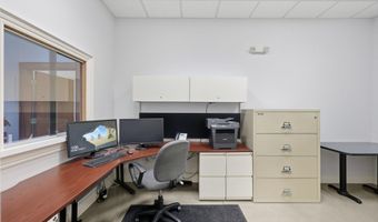218 S Main St, Almont, MI 48003