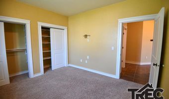 155 N 1st St W, Cowley, WY 82420