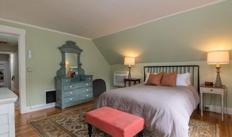 192 Western Ave, Brattleboro, VT 05301