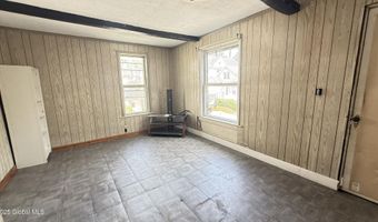 62 Glen Ave, Amsterdam, NY 12010