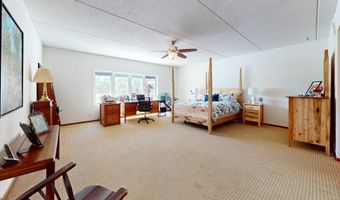 201 N Vail Ave 207, Arlington Heights, IL 60004