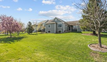 11614 Laketowne Vw, Albertville, MN 55301