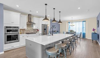 1904 Evans Ln, Middletown, NJ 07748