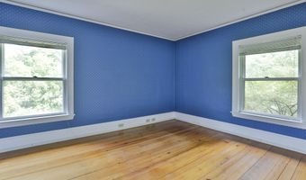 108 Ponemah Rd, Amherst, NH 03031