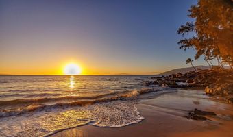 2124 AWIHI Pl 206, Kihei, HI 96753