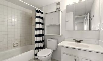 954 LAKE DESTINY Rd F, Altamonte Springs, FL 32714
