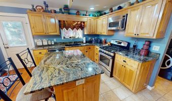 52 Bear Track Rd, Andrews, NC 28901