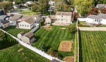124 Longview Dr, Cranston, RI 02920