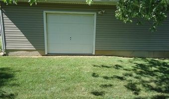 2933 Ashley Dr, Adrian, MI 49221
