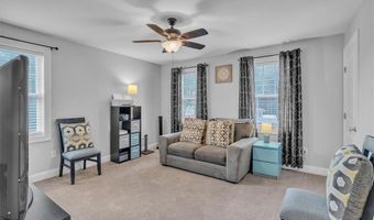 58 Benefit St, Warwick, RI 02886