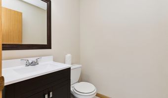 1513 SE Delaware Ave 11, Ankeny, IA 50021