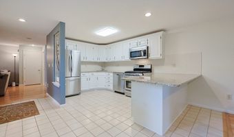 83 Spyglass Hill Dr 83, Ashland, MA 01721