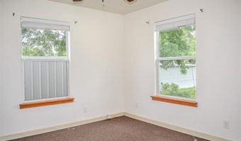 106 SE 2nd St, Antlers, OK 74523