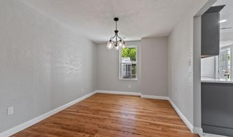 1241-41 R McComas Ave, Barboursville, WV 25504