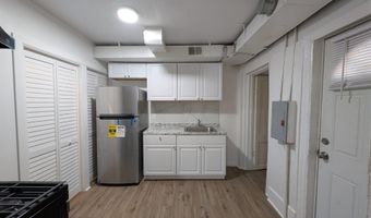 904 Westcoat Pl, Atlantic City, NJ 08401