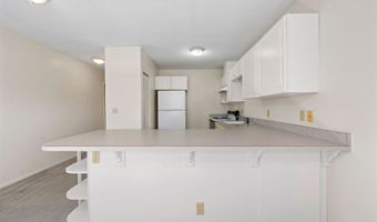 285 WALDORF Pl, Astoria, OR 97103