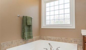 107 Chetwood Dr, Anderson, SC 29621