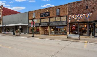 417 N Main St, Austin, MN 55912