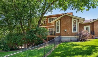 33943 Mill Creek Dr, Adel, IA 50003