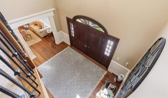 241 Monmouth Ave, Atlantic Highlands, NJ 07716