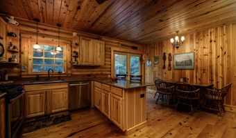 740 Log Cabin Rd, Arapahoe, NC 28510