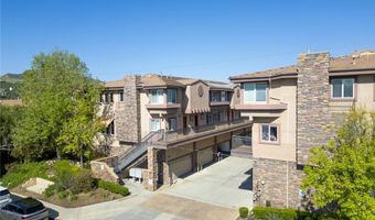 5241 Colodny Dr 301, Agoura Hills, CA 91301