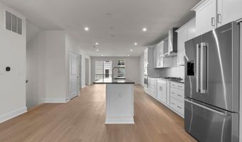 44510 LOWESTOFT Sq, Ashburn, VA 20147