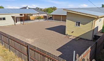2111 Peachtree, Alpine, TX 79830
