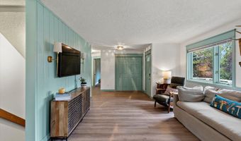 8000 Summerset Dr, Anchorage, AK 99518