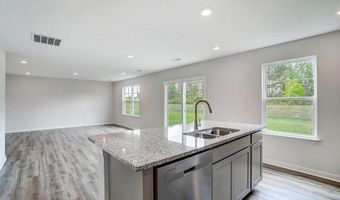 37 Cider Mill Dr, Ashville, OH 43103
