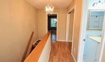 410 Emmett St 77, Bristol, CT 06010