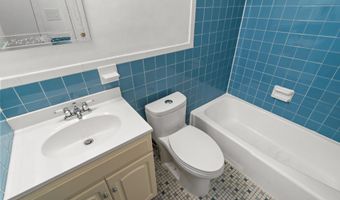 7100 OLD CHAPEL Dr, Bowie, MD 20715