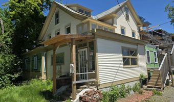 33 Oak St, Brattleboro, VT 05301
