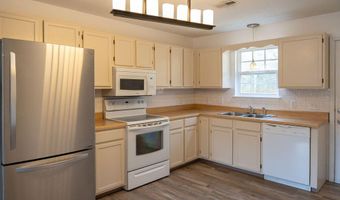 5025 Bess Moore Rd B, Apison, TN 37302