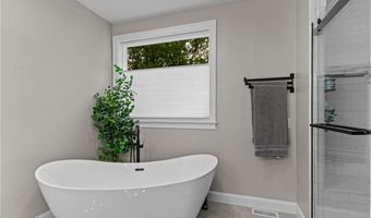 52 Pine Swamp Rd, Cumberland, RI 02864