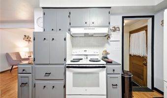 4289 Wedgewood Dr, Austintown, OH 44511