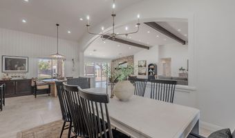 2724 W COLT Rd, Chandler, AZ 85224