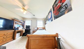 203 CYNWYD Dr, Absecon, NJ 08201