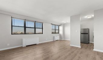 1225 KENNEDY Blvd 9H, Bayonne, NJ 07002