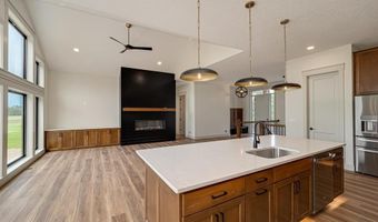 16782 Ward Lake Dr NW, Andover, MN 55304